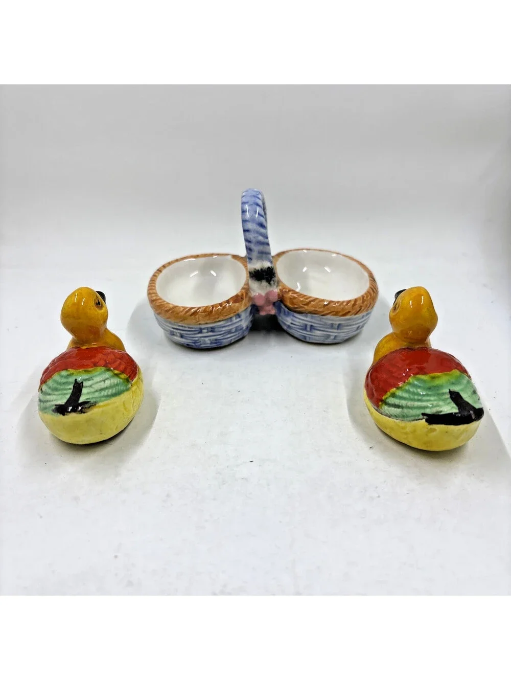Occupied Japan Ducks in a Basket Salt & Pepper Shakers Vintage Mallard decor